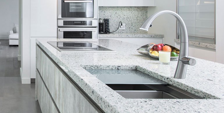 Quartz or Granite – Which Kitchen Countertop You Should Go With